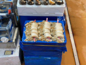 Noryangjin Fish Market, Korean seafood, Chojangjib, Seoul, Korea, king crab, sashimi, hoe, market, guide